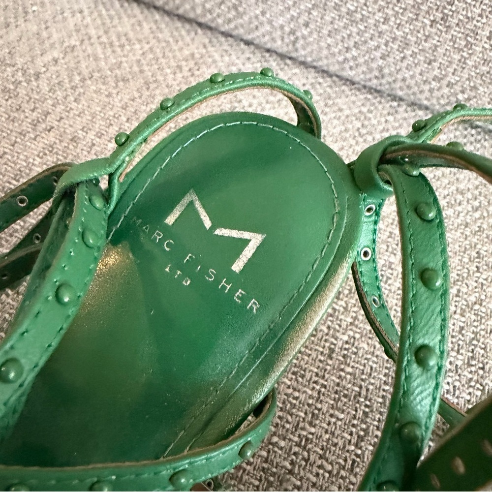 Marc Fisher Green “Dallin” Heels - Picture 7 of 15